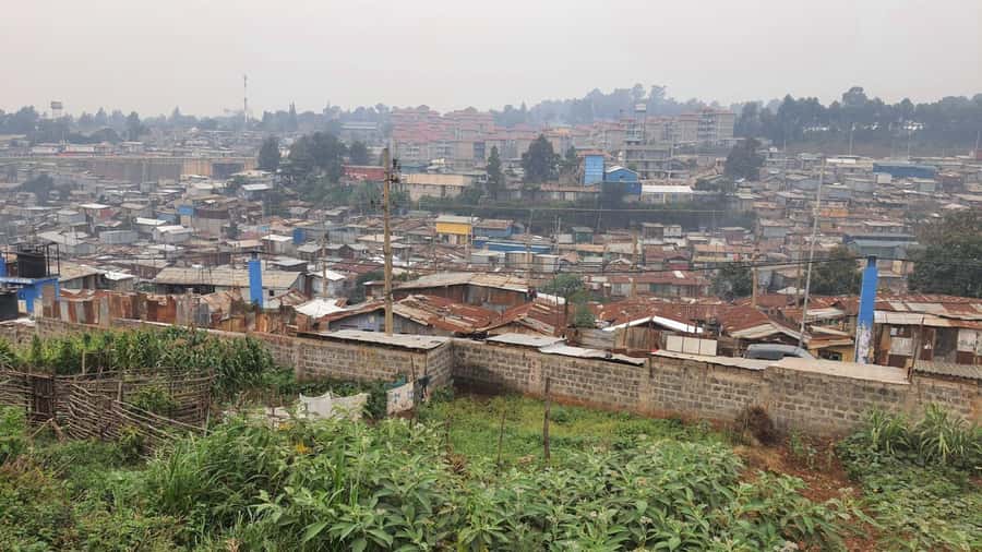 Nairobi: Kibera Street Art Tour with Local Artists - That Extra 30-Minute Stop: Where the Tour Slows Down