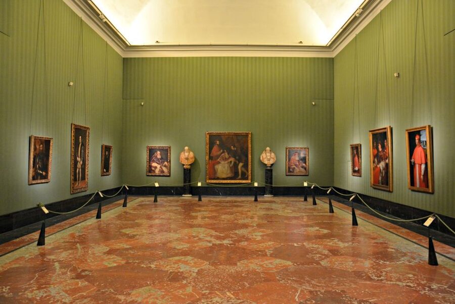 Naples: National Gallery of Capodimonte Tour - Arriving at Capodimonte: where the tour starts