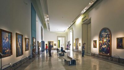 Naples: National Gallery of Capodimonte Tour - Royal palace design: how the museum’s architecture guides your eyes