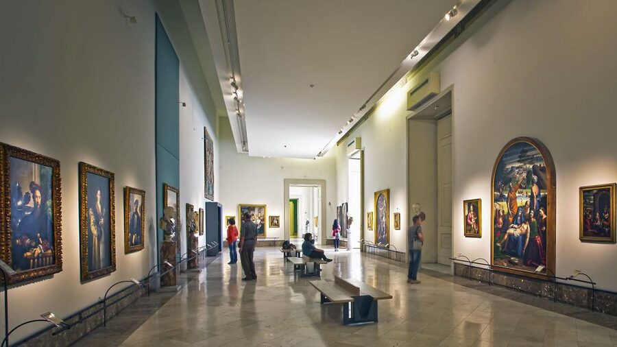 Naples: National Gallery of Capodimonte Tour - Royal palace design: how the museum’s architecture guides your eyes