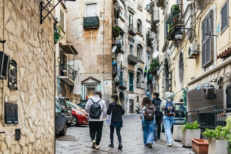 Naples: Spanish Quarters Folk Street Art w/ Sweets Tasting - Navigating the alleys: finding the hidden corners that shape the vibe
