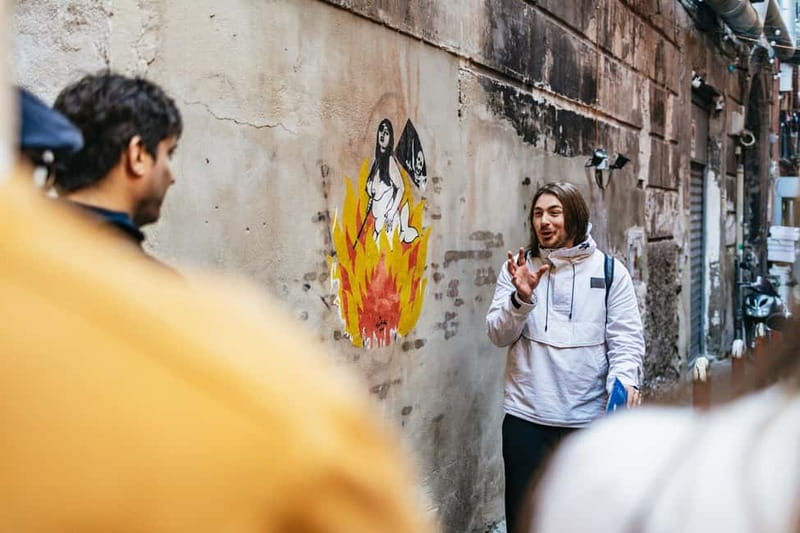 Naples: Street Art & History Tour in the Spanish Quarters - A 2-hour walk where murals match the neighborhood rhythm