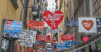 Naples: The Spanish Quarters, Street Art and Local Market - Piazza Plebiscito to the Royal Palace View: Monumental Naples in One Shot