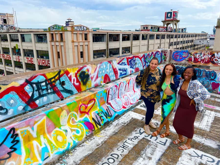 New Orleans Culture Street Art & Mural Walk - Tips for shopping, dining, and drinks: the kind that actually help