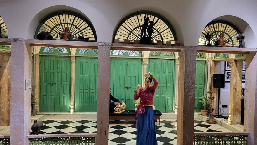 Old Delhi Haveli with live Classical dance, music & cuisine - Why This Old Delhi Haveli Program Feels Different From a Typical Show