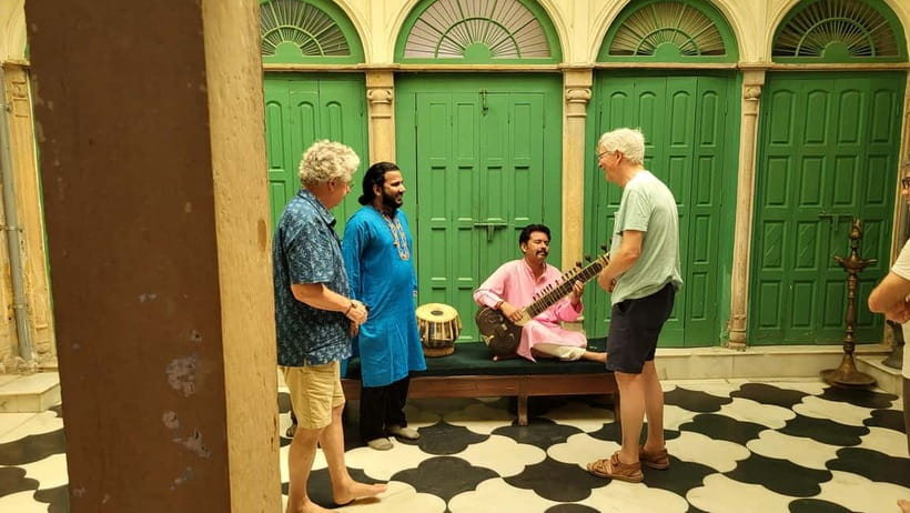 Old Delhi Haveli with live Classical dance, music & cuisine - The Old Delhi Walk Stops: Khari Baoli and Chawri Bazar
