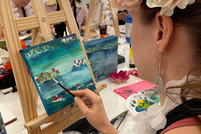 Paint tiles and create unique pieces in an art gallery in Lisbon - A Small Lisbon Studio, Not a Factory Class