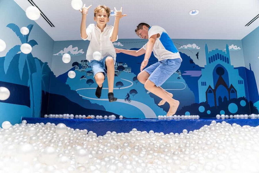 Palma: tickets for the FoKO immersive gallery - Timing and entry: fitting the 75-minute flow into Palma