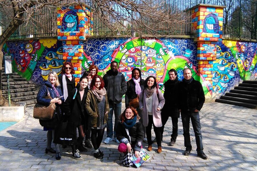Paris: Belleville Street Art Tour with an Artist - Meeting at Aux Ours: Getting There and Starting on Time