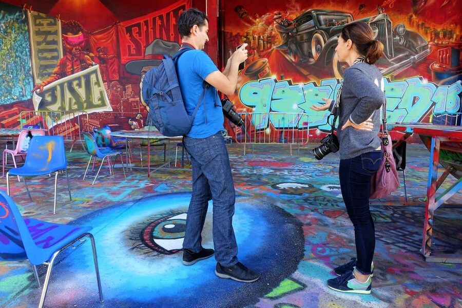 Paris: Street Art Open-Air Museum Bike Tour - Starting point near Hôtel de Ville: getting to the bikes fast