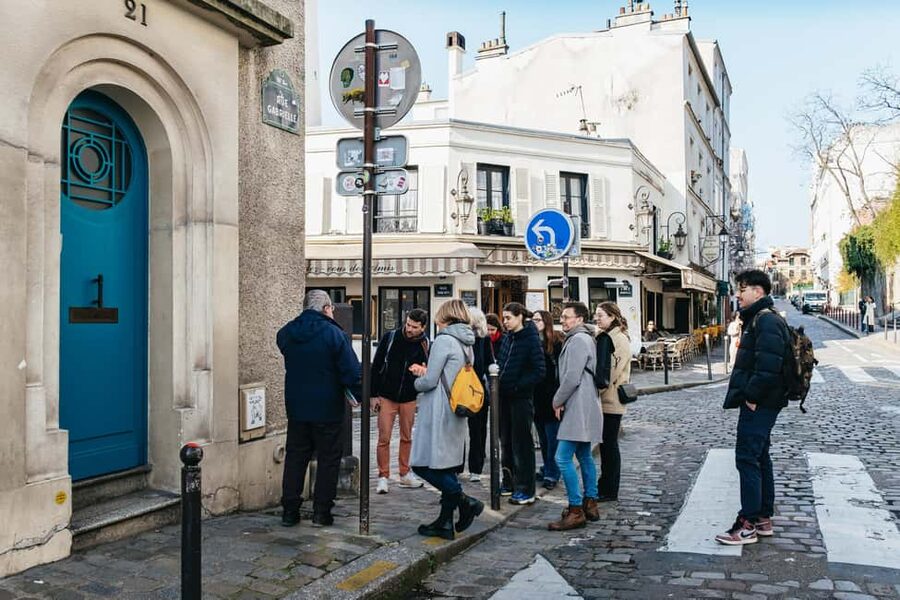 Paris: Street Art Walking Tour with a Street Artist Guide - La Butte aux Cailles: tiny houses, gardens, and the paper-and-stencil rhythm