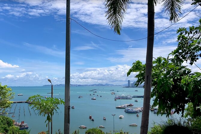 Pattaya City Tour: Big Buddha, Viewpoint and Gems Gallery - GEMS GALLERY Pattaya: a fast, fun gem-industry experience