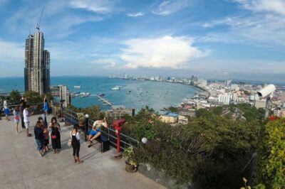 Pattaya City Tour : Big Buddha, Viewpoint & Gems Gallery - Hotel pickup at Dusit Thani and how the day actually starts