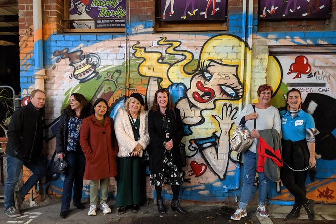 PERTH BAR+STREET ART TOUR: Hidden Secrets, Laneways + Good Times! - Group size and pacing: the difference between “small” and “too small”