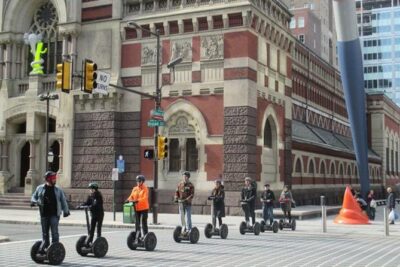 Philadelphia 2 Hour Electric Cart Tour - Betsy Ross, Ben Franklin, and Quaker Philly—Colonial Scenes From the Cart