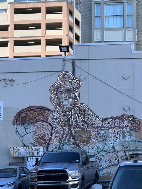 Philadelphia: Street Art Walking Tour with a Local Guide - Price and value: is $35 worth two hours?