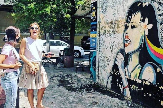 Phnom Penh's Morning Market and Street Art Tour by Tuk tuk - Back across town: second breakfast and the foodie surprise