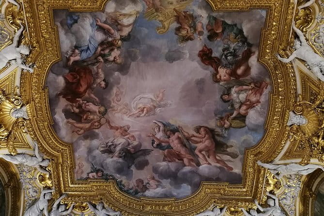 Pitti Palace, Palatina Gallery and the Medici: Arts and Power in Florence. - Big names you’ll see: Raphael, Caravaggio, Titian, Rubens