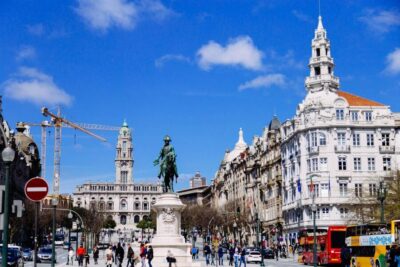 Porto: 1.5-Hour Private Kick-Start Tour with a Local - Meeting at Praça de Gomes Teixeira: Start Smart