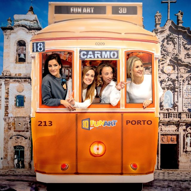 Porto: 3D Fun Art Museum Porto Entry Ticket - Your Photo Stop Tour: Titanic, King Kong, Ballerina, and Classic City Scenes