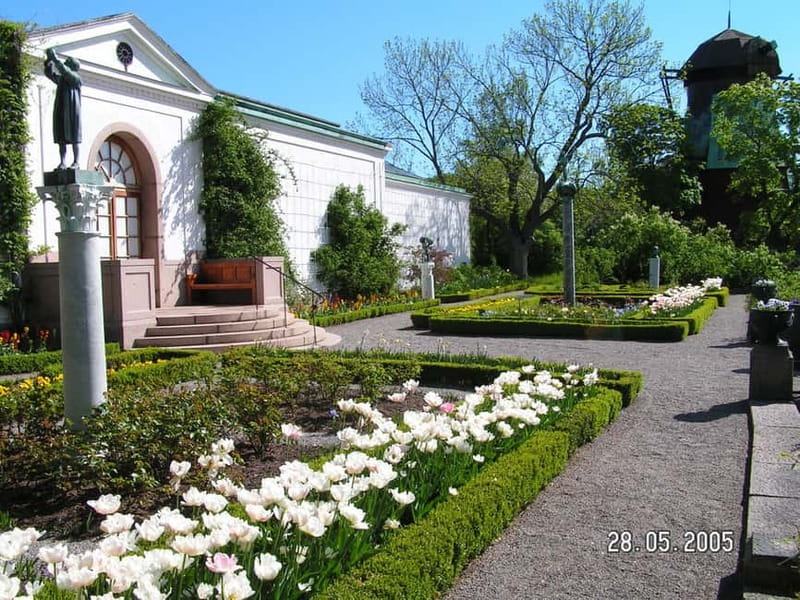 Prins Eugens Waldemarsudde: Entry Ticket to The Art Museum - The waterfront park and sculpture garden: where your day slows down