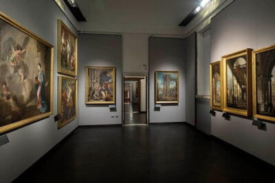 Private Accademia Gallery Guided Tour in Florence - Arriving at Via Ricasoli: how to set yourself up for an easy start