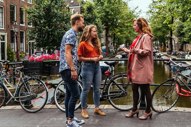 Private City Kickstart Tour: Amsterdam - Nieuwmarkt: Old Streets, Food Energy, and Night-Ready Vibes
