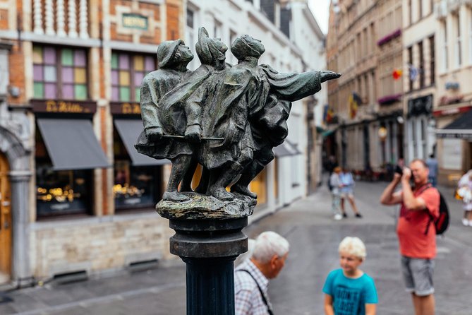 Private City Kickstart Tour: Brussels - Where the tour starts: Bd Anspach 77 and easy city-center access