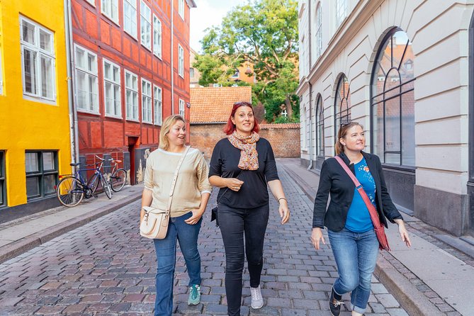 Private City Kickstart Tour: Copenhagen - Stop 1: Copenhagen Cathedral (Church of Our Lady) and what to notice in 20 minutes