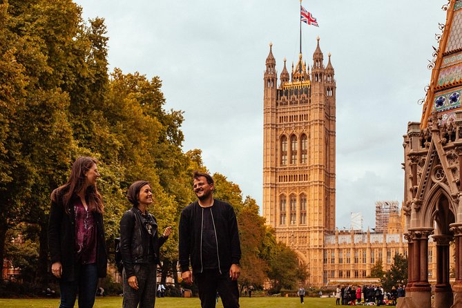 Private City Kickstart Tour: London - Stop 2: Westminster Abbey area—Victoria Tower Gardens to the Parliament views