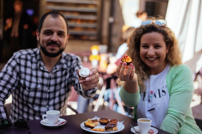 Private City Kickstart Tour: Porto - Getting to the start point: Praça de Gomes Teixeira