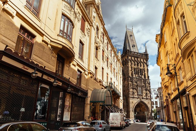 Private City Kickstart Tour: Prague - A Quick Reality Check on the Stops Themselves