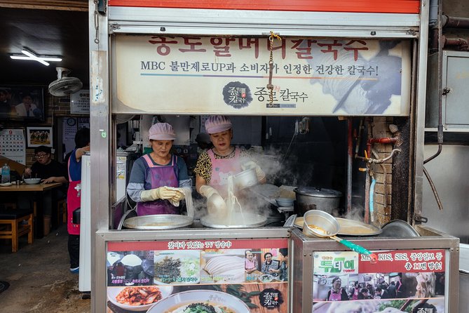 Private City Kickstart Tour: Seoul - Price check: is $68.61 per person worth it?