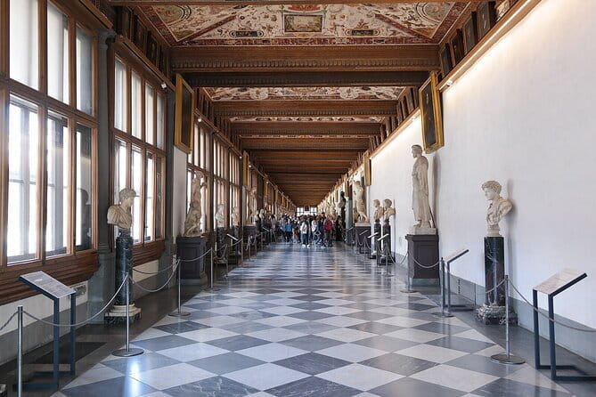 Private Family Tour - Uffizi Gallery for Kids - The 2-hour treasure hunt at the Uffizi: what you actually do