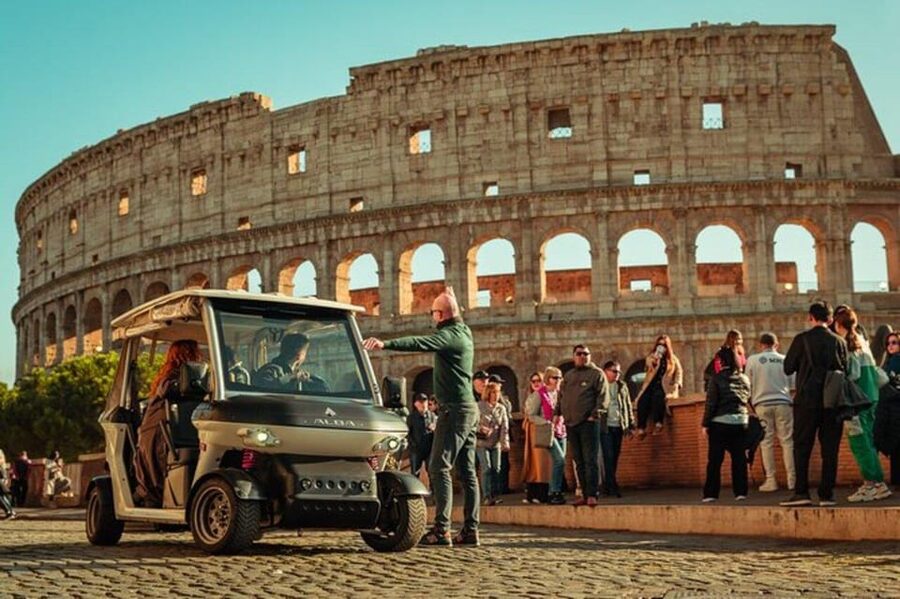 Private Golf Cart Tour: Discover Rome's Best Highlights - Aurelian Walls, Piramide Cestia, and Colle del Gianicolo