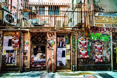 Private & Personalized Hong Kong Street Art Tour with a Local - Where you’ll start (and why it helps): Statue of Sir Thomas Jackson