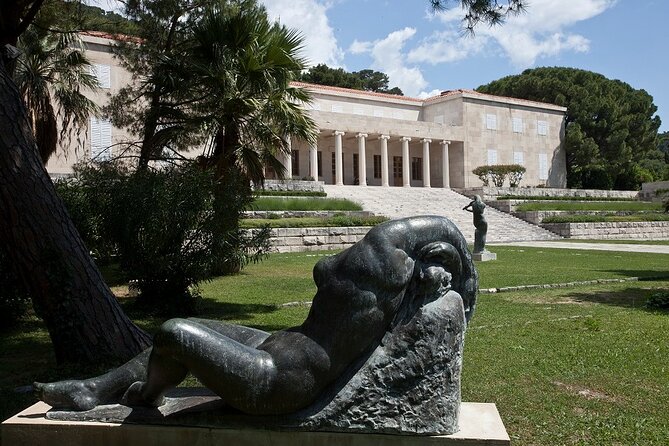 Private Split Half Day Tour with Mestrovic Gallery & Port Pickup - Price and value: what $187.44 per person buys you