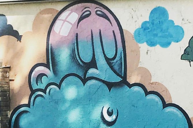 Private Street Art 2-Hour Guided Tour in Paris - The 2-Hour Walk: How You’ll See Temporary Works Up Close