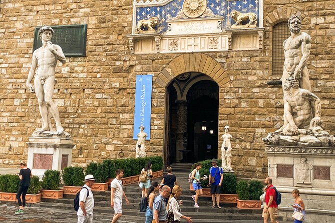 Private WALKING Tour and ACCADEMIA Gallery in Florence Italy - Ending at Ponte Vecchio: Why Finishing Here Works
