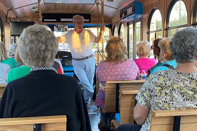 Public Art Tour - A 90-minute format that turns Sarasota into an open-air art book