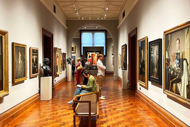 Rogues and Rebels Private Tour in National Portrait Gallery - The 2-hour format: fast, focused, and good value for the right pace