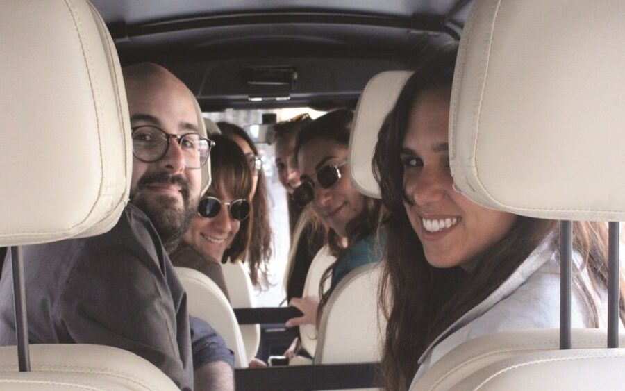 Rome: 3-Hour Panoramic Luxury Golf Cart Tour - Romulus’s foundation stories and Colosseum photo time