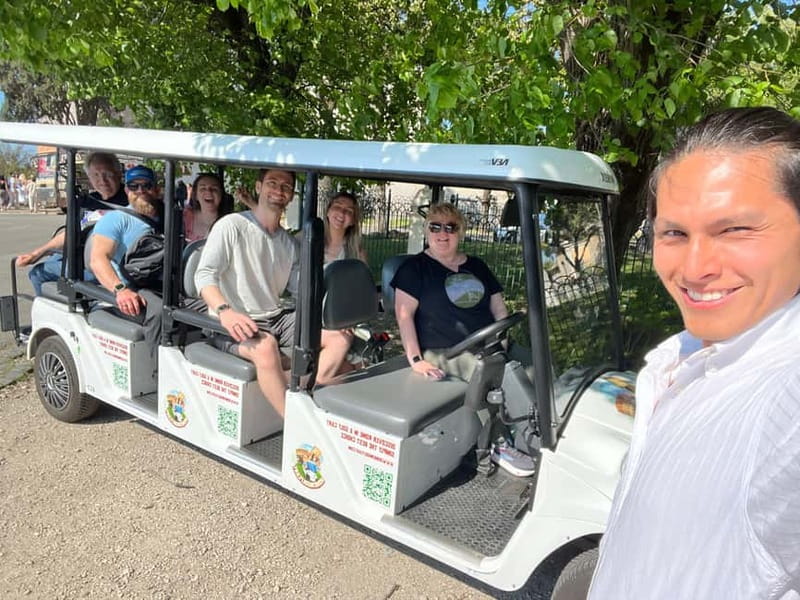 Rome: 4 hours Electric Golf Cart Tour with Custom Itinerary - Electric carts and getting around Rome without the stress