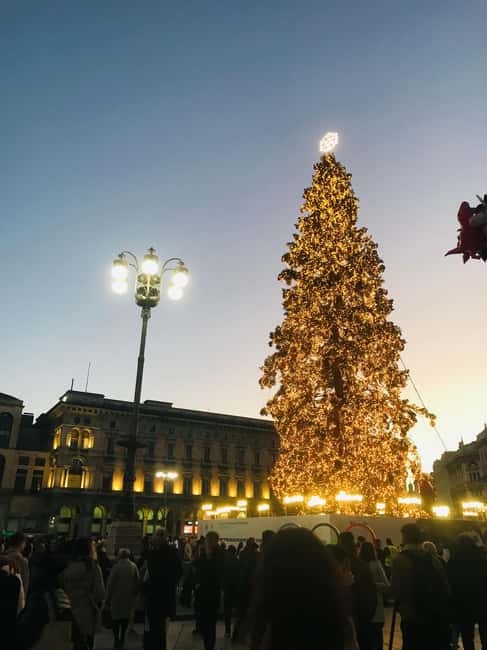Rome by Night: 2 hours Golf Cart Tour with Aperitivo - Meet Your Guide: English Conversation, Michel or Kaly Energy