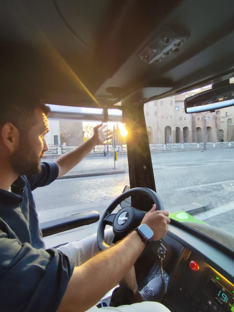 Rome: City Highlights Golf Cart Tour with Aperitivo - Pantheon and Piazza Navona: Where the Tour Shifts to Street Life