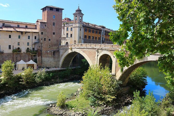 Rome: Explore Rome on a Private Golf Cart Tour – Highlights&Views - Trastevere + Santa Cecilia: streets you can actually wander