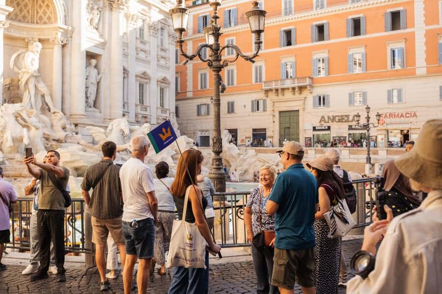 Rome: Explore the City in Comfort on a Guided Golf Cart Tour - Trevi Fountain Photo Stop: the baroque moment, without the marathon