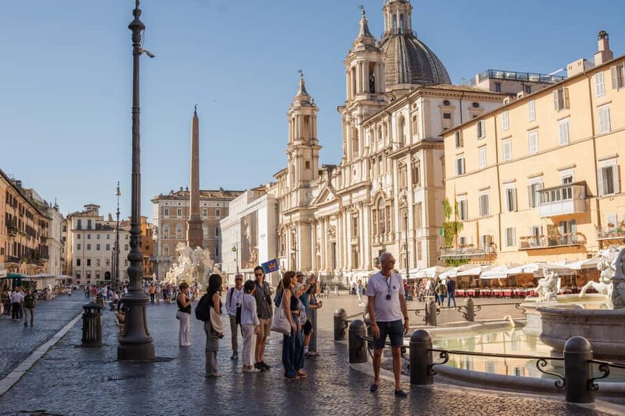 Rome: Explore the City in Comfort on a Guided Golf Cart Tour - Pantheon Sightseeing: exterior-first, still worth it