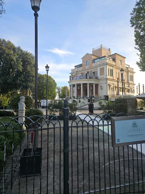 Rome: Golf Cart Tour of the Villa Borghese Gardens - Borghese Gallery area: art talk without the museum commitment