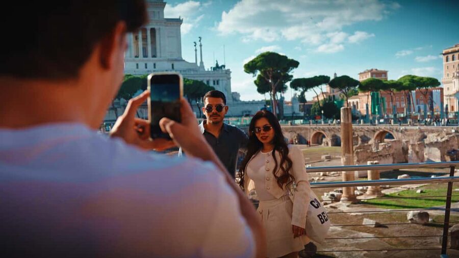 Rome in Comfort: 3-Hour Private Golf Cart Tour with Food Tasting - Why a golf cart tour makes sense in Rome